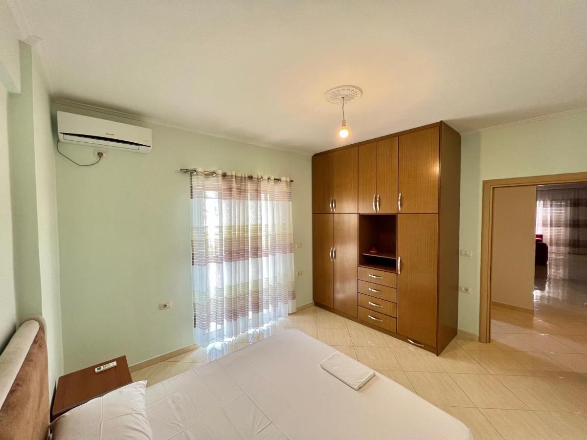 Ermis Apartament Appartamento Sarandë Esterno foto