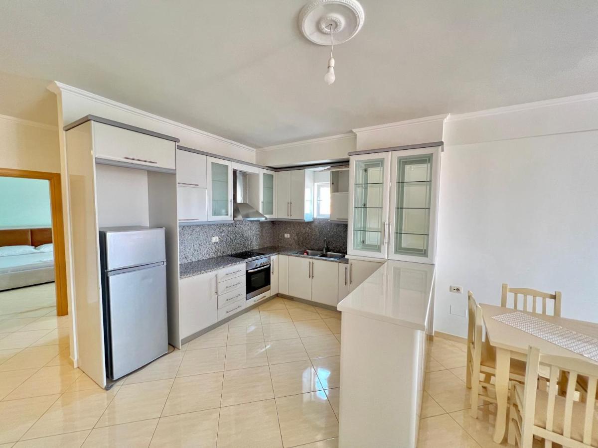Ermis Apartament Appartamento Sarandë Esterno foto